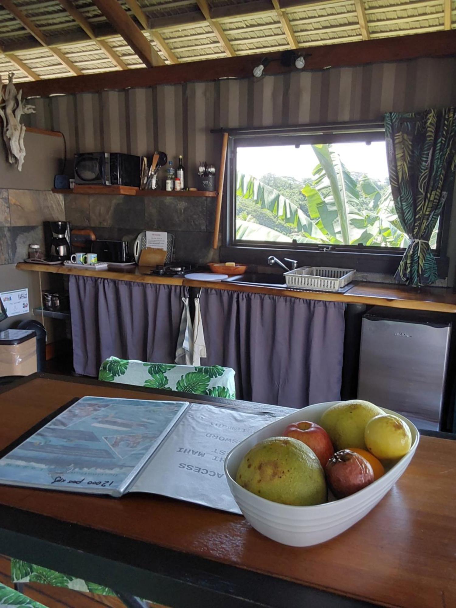 Fare Mahi Mahi Bed & Breakfast Uturoa Exterior photo